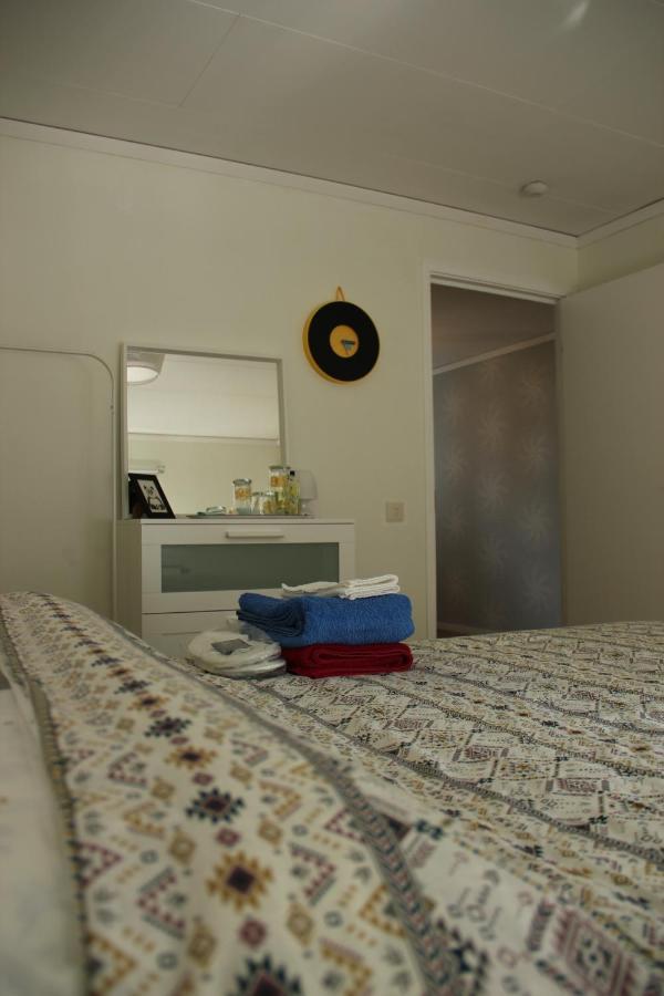 Private Room For Rent In A Villa With Garden View Älmhult エクステリア 写真